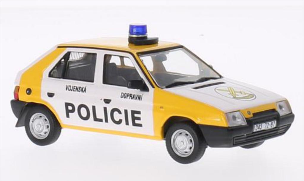 Skoda Favorit 1/43 Abrex Vojenska Dopravni Policie 1992 blanche/jaune 1987 miniature