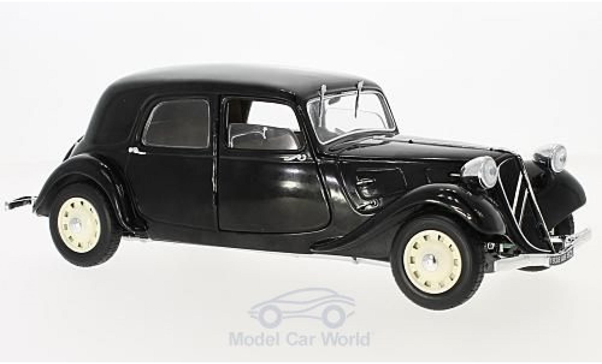 Diecast model cars Citroen Traction 1/18 Solido 11 CV black 1937