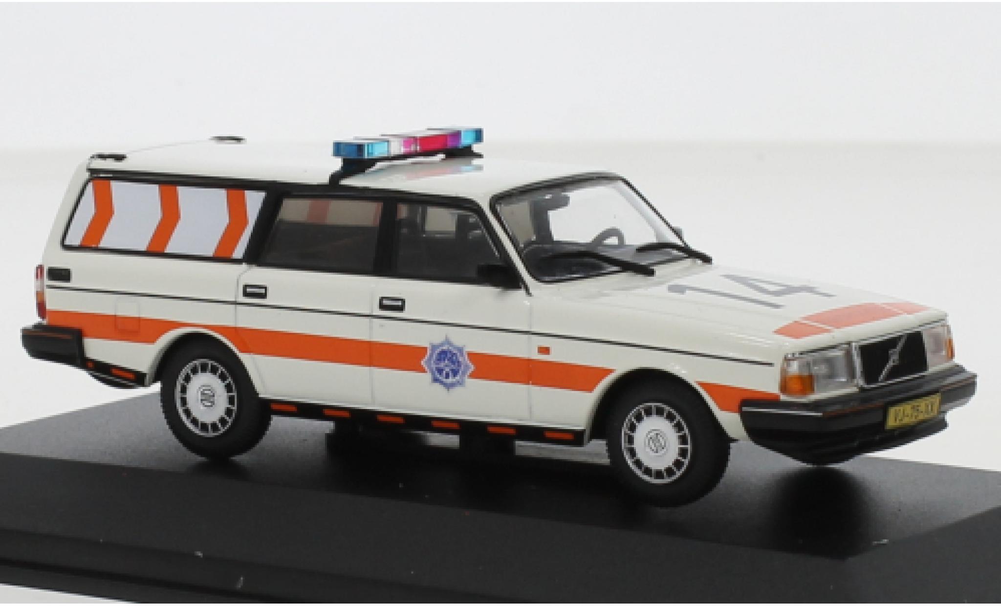 Volvo 245 1/43 Triple 9 Collection Rijkspolitie police (NL)