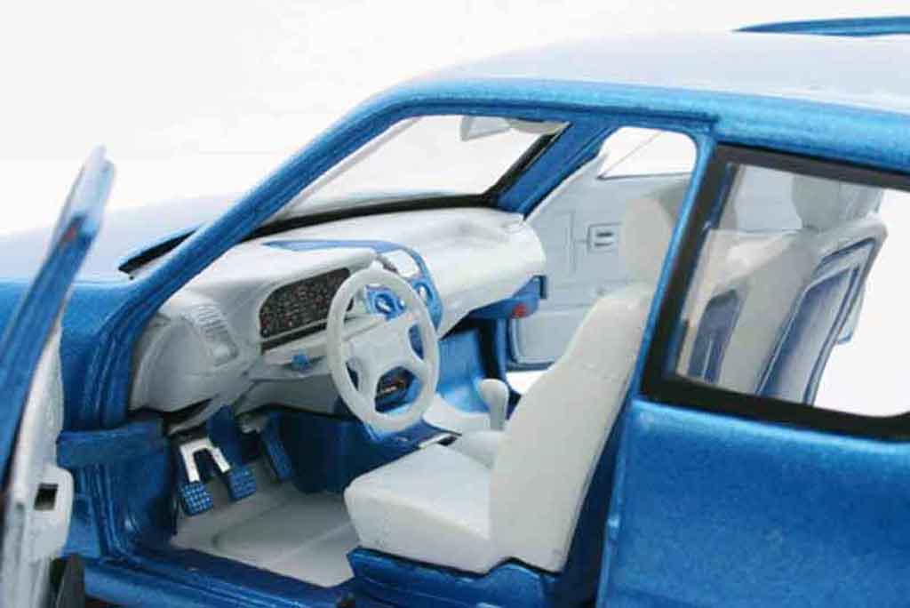 Peugeot 205 GTI 1/18 Solido GTI azul tuning