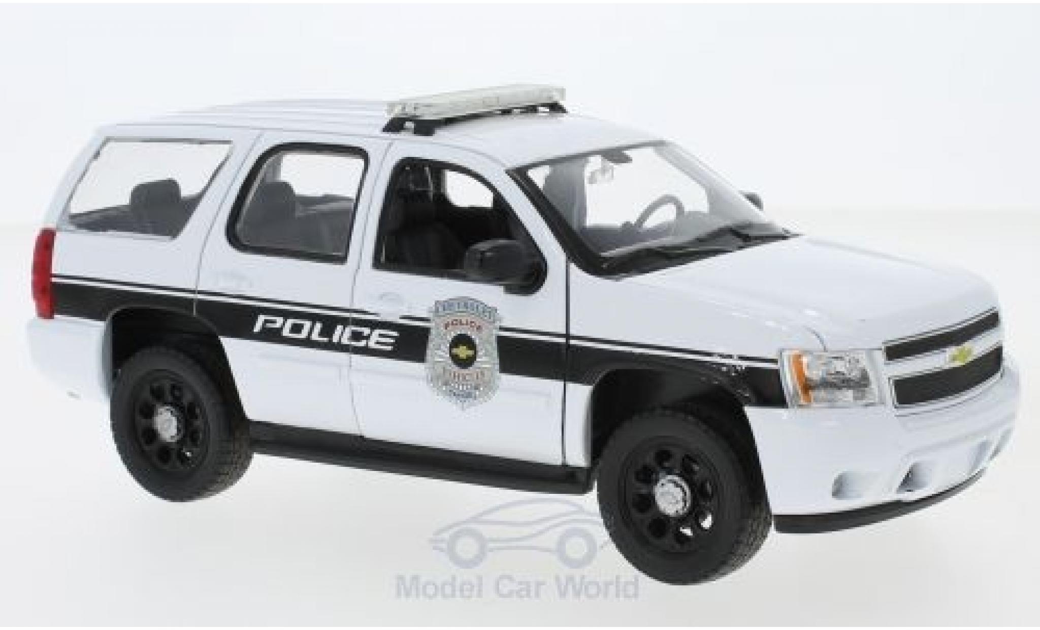Chevrolet Tahoe 1/24 Welly blanche General Motors Police Vehicles 2008
