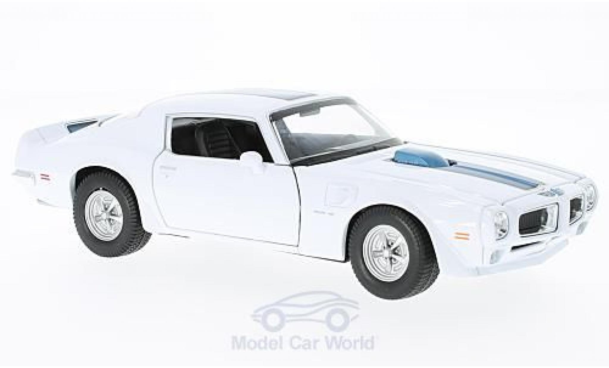 Pontiac Firebird 1972 1/24 Welly Trans Am blanche/bleue 1972