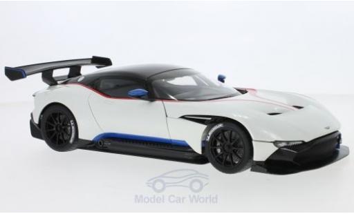 Aston Martin Vulcan 1/18 AUTOart white/carbon 2015 diecast model cars