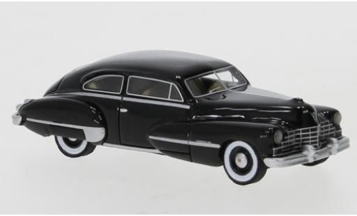 Cadillac Series 62 1/87 BoS Models Club Coupe noire 1946 miniature