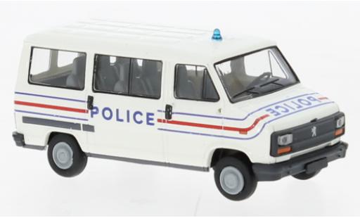 Peugeot J5 1/87 Brekina bus Police (F) 1982 modellino in miniatura