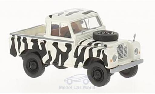 Land Rover 88 1/18 Brekina Safari miniature
