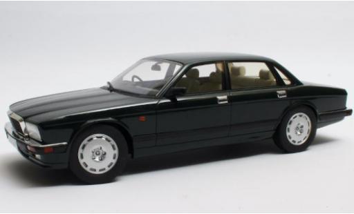 Jaguar XJ 1/18 Cult Scale Models R (40) dunkelverte RHD 1990 miniature