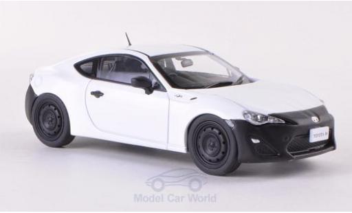 Toyota 86 1/43 Ebbro RC white/matt-black RHD 2012 diecast model cars
