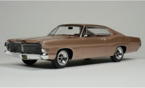 Ford Galaxy 1/43 Goldvarg Collections Galaxie 500 XL metallise rose 1968 miniature