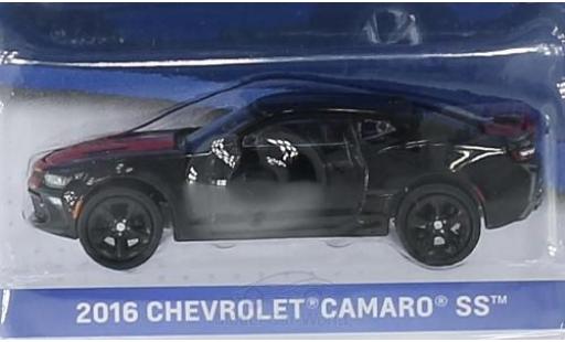 Chevrolet Camaro 1/64 Greenlight SS noire/rouge 2016 General Motors Series 1 ohne Vitrine miniature