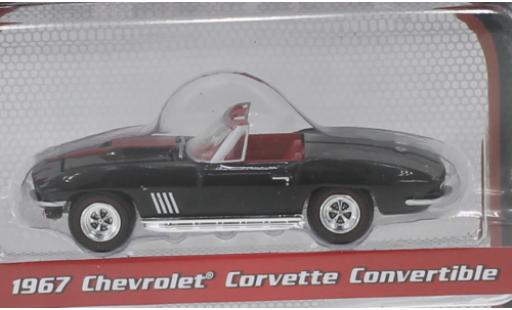 Chevrolet Corvette 1/64 Greenlight Convertible nero/rosso 1967 modellino in miniatura