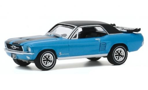 Ford Mustang 1/64 Greenlight Ski Country Special metallic-bleue/matt-noire 1967 miniature