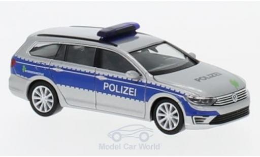 Volkswagen Passat 1/87 Herpa Variant GTE Polizei Hamburg diecast model cars