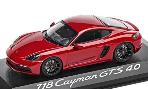 Porsche Cayman GTS 1/43 I Minichamps 718 GTS 4.0 (982) red 2020 diecast model cars