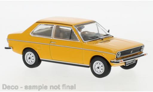 Volkswagen Derby 1/43 IXO LS orange 1977 miniature