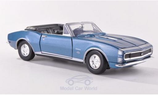 Chevrolet Camaro SS 1/24 Motormax SS Convertible metallic-blue/Dekor 1967 Verdeck geöffnet diecast model cars