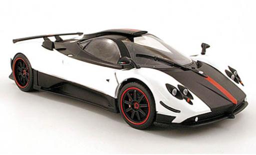 Pagani Zonda 1/18 Motormax cinque white/black diecast model cars