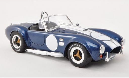 Shelby Cobra 1/18 Shelby Collectibles 427 S/C metallic-bleue/blanche légende Series miniature