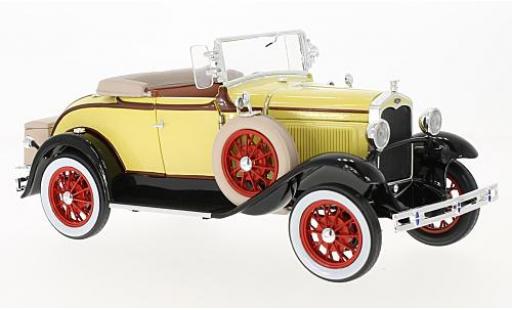 Ford Model A 1/18 Sun Star Roadster jaune/noire 1931 miniature