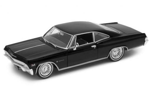 Chevrolet Impala 1/24 Welly SS 396 Tuning noire 1965 miniature